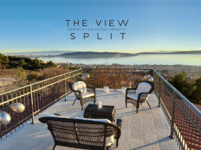 The View Split. Highlight with Roof-Top-Terrace and Pool